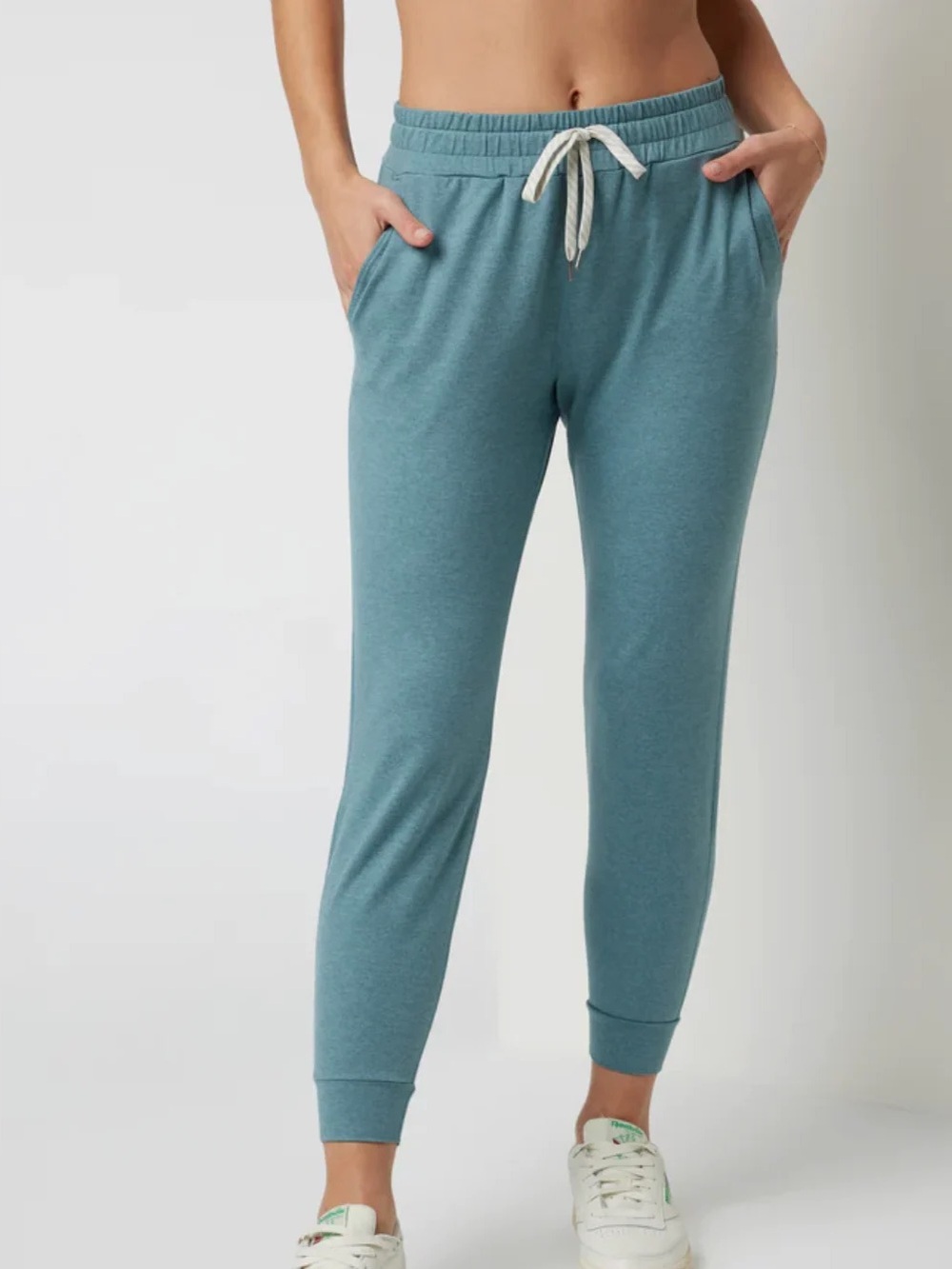 Vuori Performance Jogger Pants Sweatpants Stormy Heather
